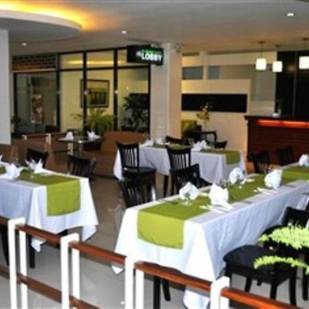 El Bajada Hotel Davao Ngoại thất bức ảnh